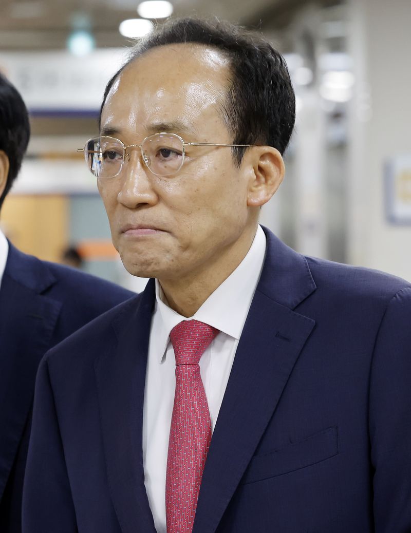 [서울=뉴시스] 김혜진 기자 = 12·3 비상계엄 당시 국회의 계엄 해제 표결을 방해한 혐의로 기소된 추경호 대구시장(당시 국민의힘 원내대표)의 재판이 30일 서울 서초구 서울중앙지방법원에서 열린 계엄 해제 표결 방해 혐의 1심 결심 공판에 출석하고 있다. 2026.09.30. jini@newsis.com