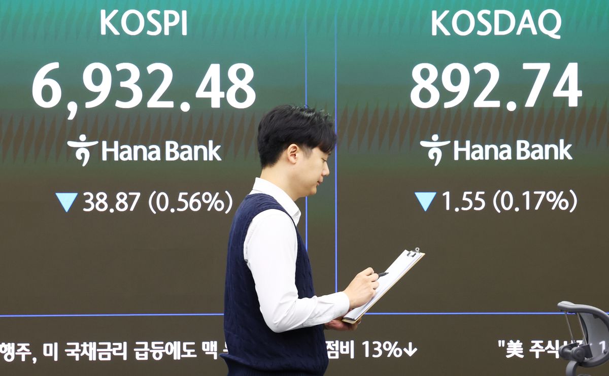 삼전·하이닉스 18조 판 개미...증권사 훈수는 달랐다