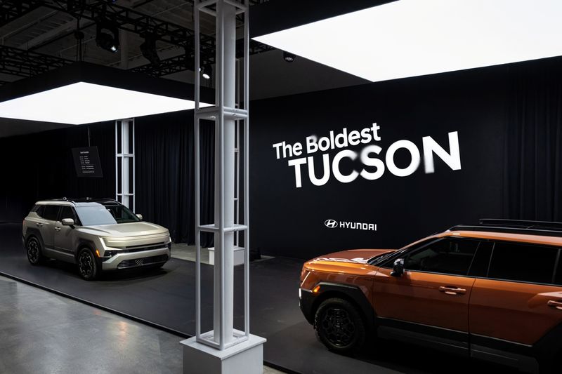 미국 뉴욕에서 열린 '디 올 뉴 투싼(The all-new TUCSON) 월드 프리미어'에서 공개된 투싼. (현대차 제공)