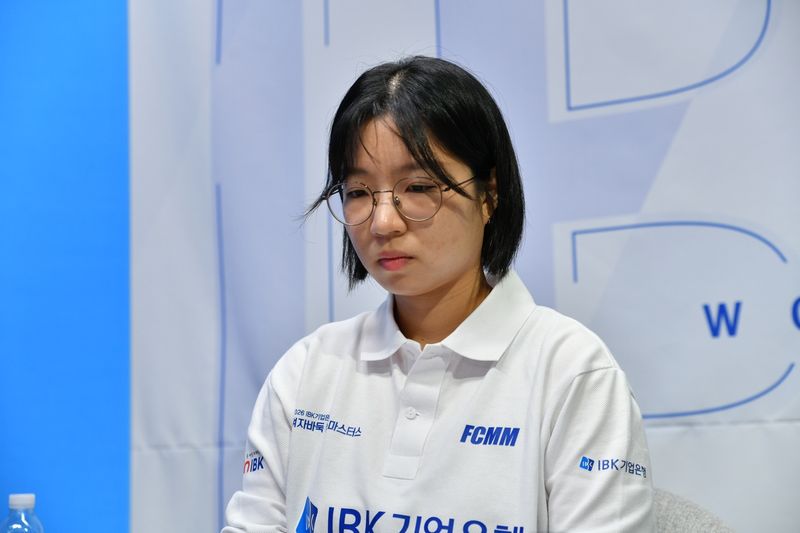 최정 9단이 여자 기사 최초로 통산 900승을 달성했다. (출처=연합뉴스)