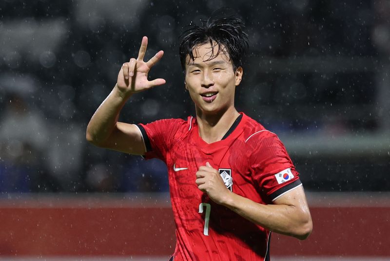 15일 오후 일본 나고야 미즈호 파크 럭비 필드에서 열린 2026 아이치·나고야 아시안게임 남자축구 D조 예선 대한민국과 카타르의 경기, 엄지성이 세 번째 골을 넣고 세리머니를 하고 있다. 2026.9.15 ⓒ 뉴스1 안은나 기자