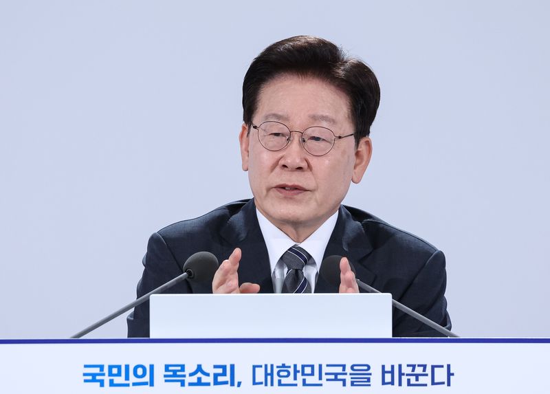 이재명 대통령이 지난 2일 세종에서 열린 민원 혁신 사례보고회에서 발언을 하고 있다. (청와대통신사진기자단) 2026.10.2 ⓒ 뉴스1 이재명 기자