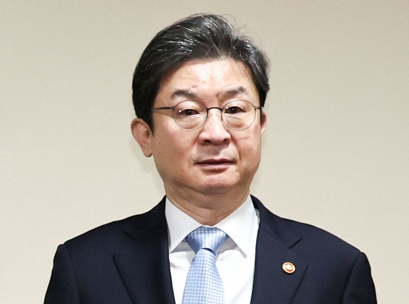 이억원 금융위원장이 2일 오전 서울 중구 은행회관에서 열린 시장상황점검회의에 참석하고 있다. /사진=뉴스1
