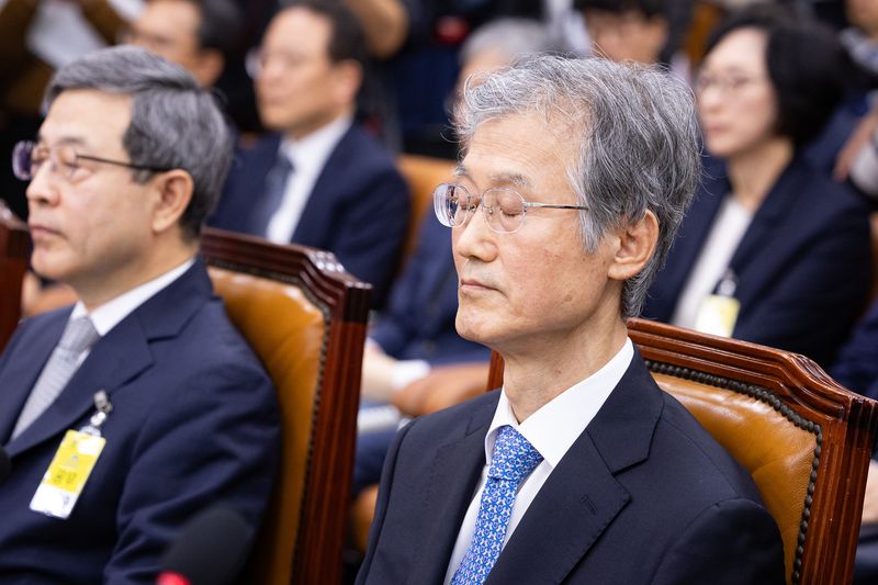 조희대 대법원장, 국감장 등판하나…'재제청 논란' 집중포화 전망