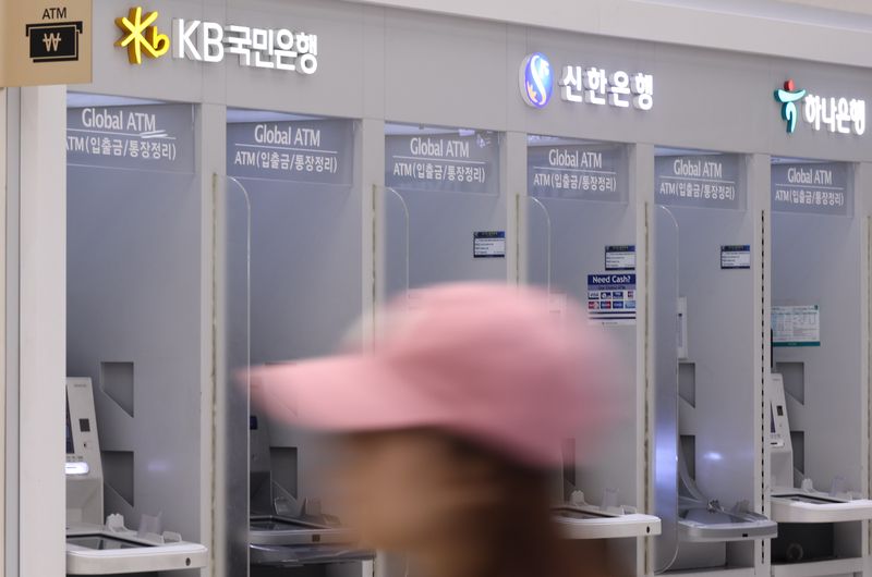 뉴시스