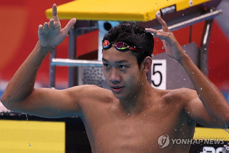 장잔숴, 박태환 기록 넘어 대회 7관왕 (출처=연합뉴스)