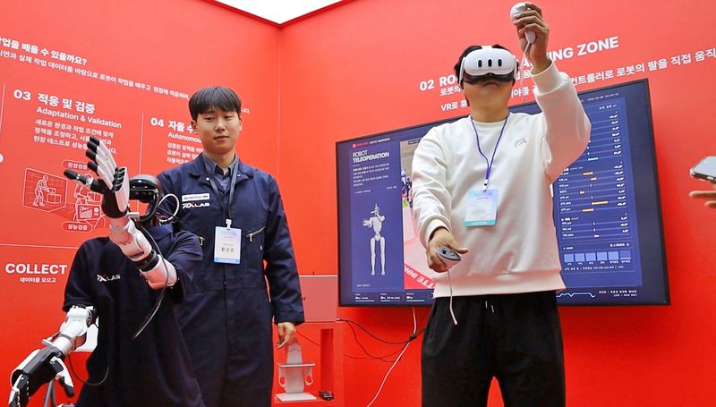 롯데이노베이트 RX LAB_VR 체험존. 롯데이노베이트 제공