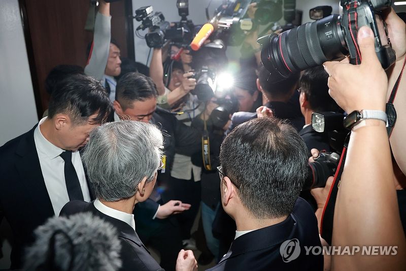 오전 국정감사 출석 마친 조희대 대법원장 (출처=연합뉴스)