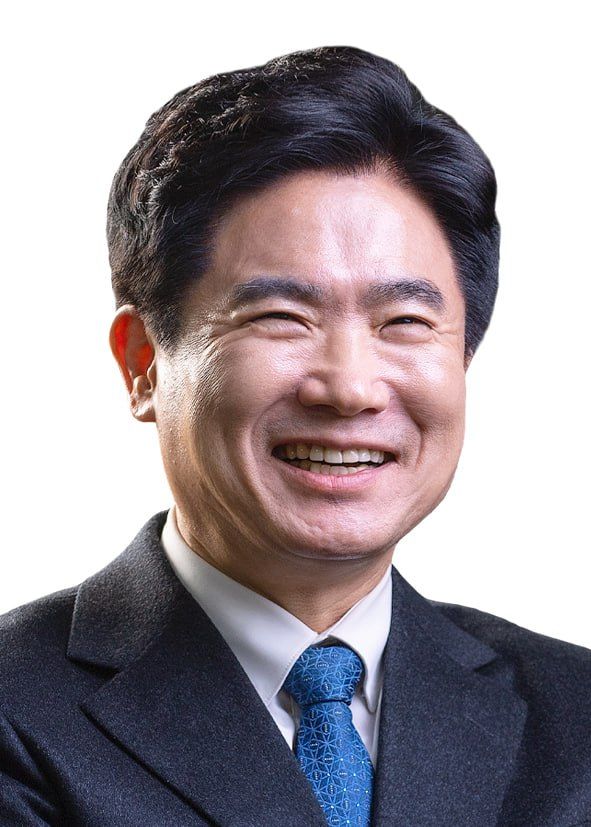 김대중 전남광주통합특별시교육감이 7일 "통합의 시너지를 바탕으로 교실과 지역을 함께 살리는 정책을 본격 추진해 아이들이 지역에서 배우고 자라 세계로 나아가는 'K-교육특별시'를 실현하겠다"라고 말했다. 전남광주통합특별시교육청 제공