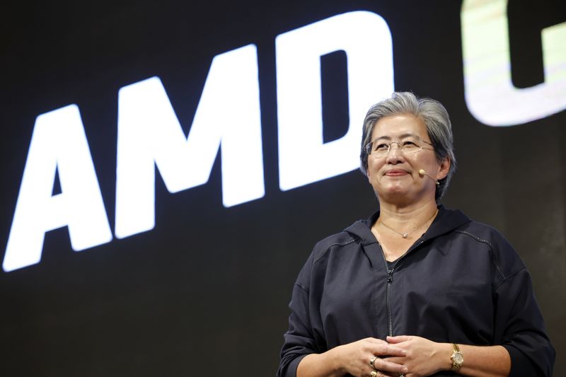 리사 수 AMD 회장 겸 최고경영자(CEO)가 7일 오후 서울시 용산구 드래곤시티에서 열린 AMD 게이머 데이 행사에 참석해 발표하고 있다. 뉴스1