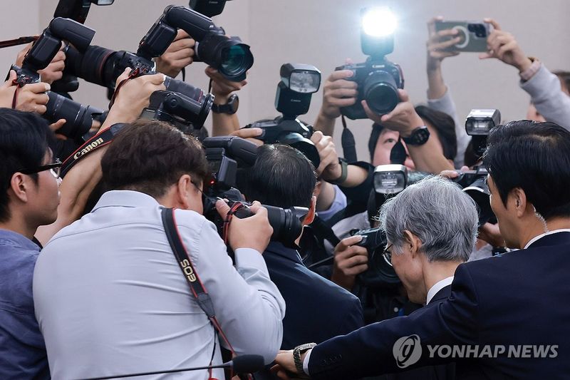 오전 국정감사 출석 마친 조희대 대법원장 (출처=연합뉴스)
