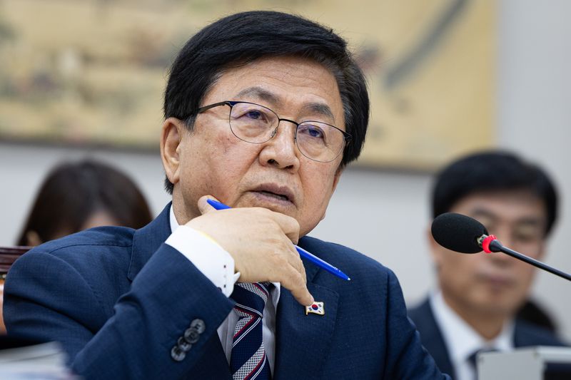 최교진 교육부 장관이 7일 서울 여의도 국회에서 열린 교육위원회의 교육부 등에 대한 국정감사에 출석해 의원 질의에 답하고 있다. 2026.10.7 ⓒ 뉴스1 유승관 기자 /사진=뉴스1