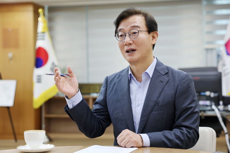 ‘취임 100일’ 맞은 전재수 부산시장... "민생에서 출발… 해양수도 완성 속도"