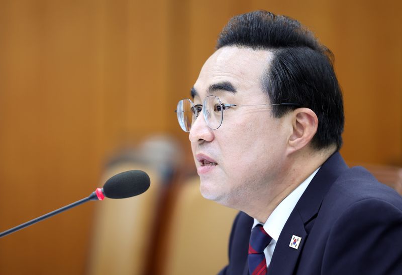 박홍근 기획예산처 장관이 8일 여의도 국회에서 열린 재정경제기획위원회의 기획예산처에 대한 국정감사에 출석해 의원 질의에 답변하고 있다. 뉴시스