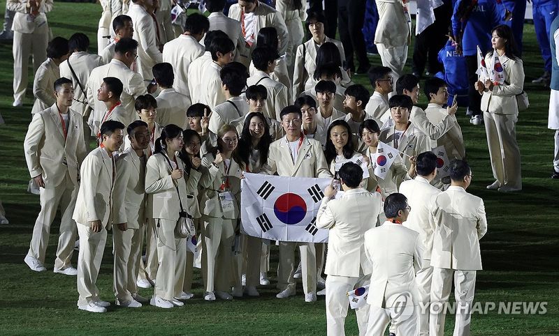 [병역특례 재점검] ④ 53년 묵은 제도…정부, 중장기 감축&middot;궁극적 폐지 추진