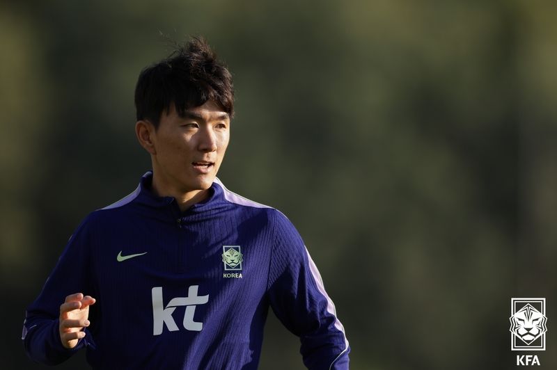 [서울=뉴시스]축구대표팀 미드필더 황인범. (사진=대한축구협회 제공)