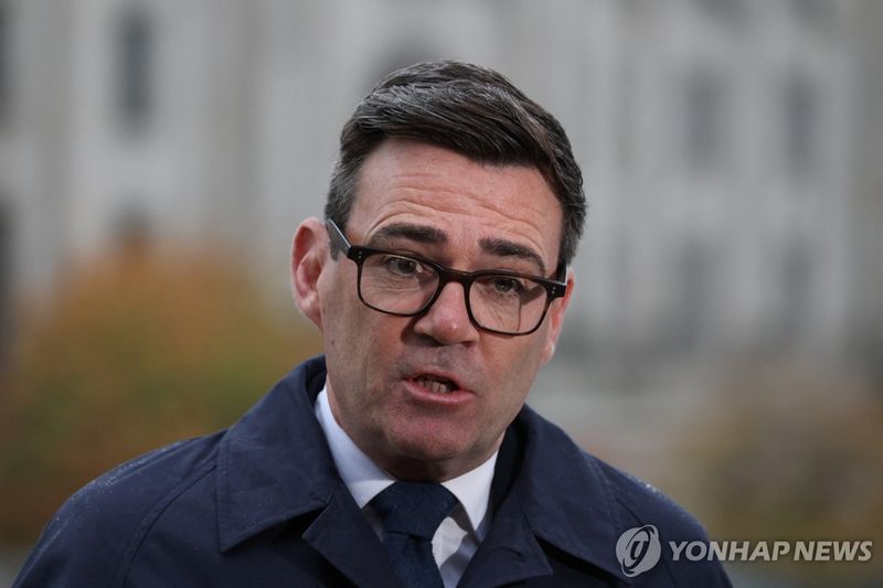 앤디 버넘 영국 총리. 연합뉴스