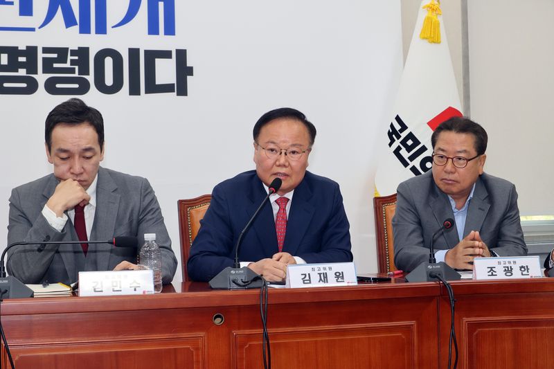 국민의힘 김재원 최고위원이 12일 국회에서 열린 최고위원회의에서 발언을 하고 있다. 사진=박범준 기자