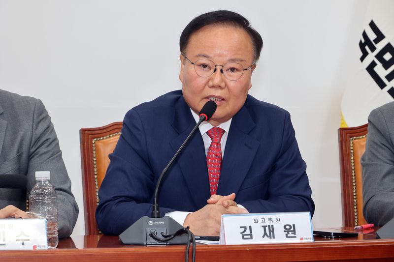국민의힘 김재원 최고위원이 12일 국회에서 열린 최고위원회의에서 발언을 하고 있다. 사진=박범준 기자