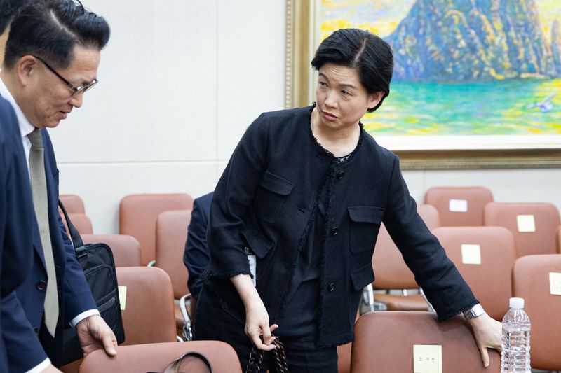 12일 서울 여의도 국회에서 열린 정무위원회의 공정거래위원회 등에 대한 국정감사에 조주연 홈플러스 대표가 일반증인으로 출석하고 있다. 뉴스1
