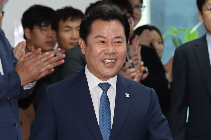 박정현 대통령 직속 지방시대위원회 위원장이 12일 세종시 지방시대위원회에서 열린 취임식에 참석하고 있다. 연합뉴스