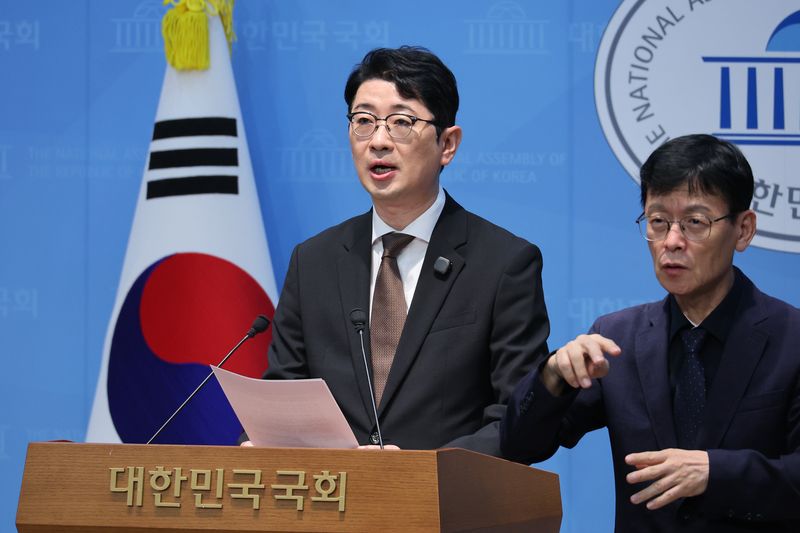 주진우 국민의힘 의원이 13일 서울 여의도 국회 소통관에서 이재명 대통령에 대한 '골프 특검법' 발의 기자회견을 하고 있다. 2026.10.13 ⓒ 뉴스1 신웅수 기자