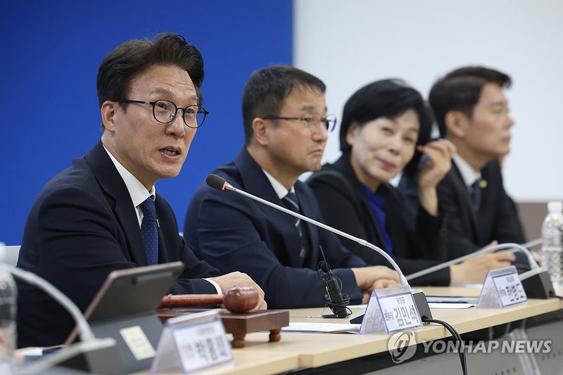 부산서 열린 최고위 발언하는 김민석 (출처=연합뉴스)
