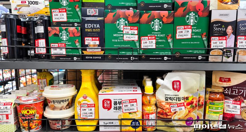 "몇천원이라도 아껴야죠"…할인식품으로 끼니 해결하는 사람들 [낮은 곳의 기록자]