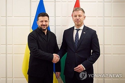 EU, 우크라 회원국 합류 공동 TF 출범…"가입 절차에 속도" (출처=연합뉴스)