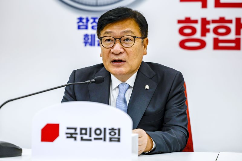 정점식 국민의힘 원내대표가 18일 서울 여의도 국회에서 열린 국정감사 현안 관련 기자간담회에서 발언하고 있다. 뉴시스