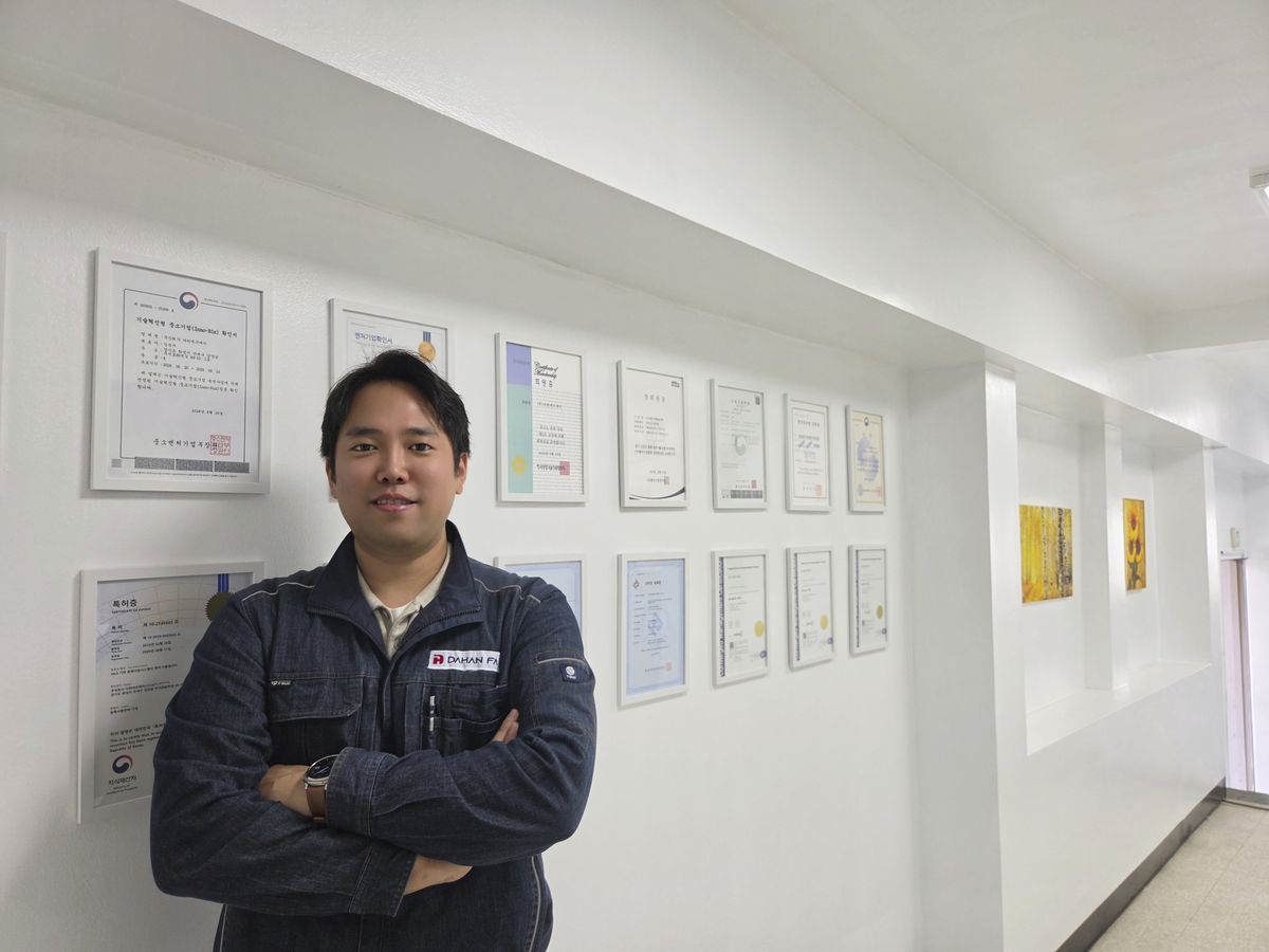 [인터뷰] "부친 따라 전기공사 현장 누벼"...AI 접목해 제조 혁신