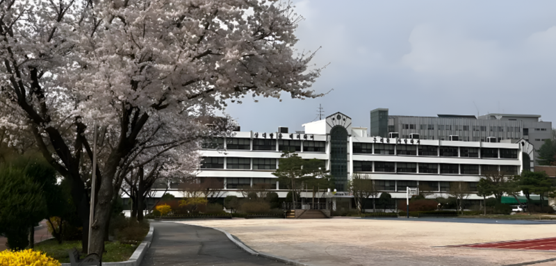 전농중학교 전경.