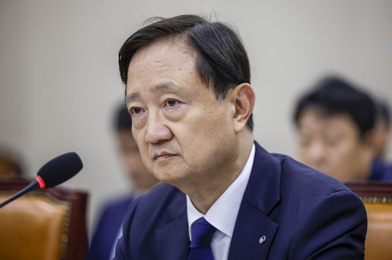 이찬진 "SK하닉, 솔리다임 중복상장에 해당"[출렁이는 코스피]