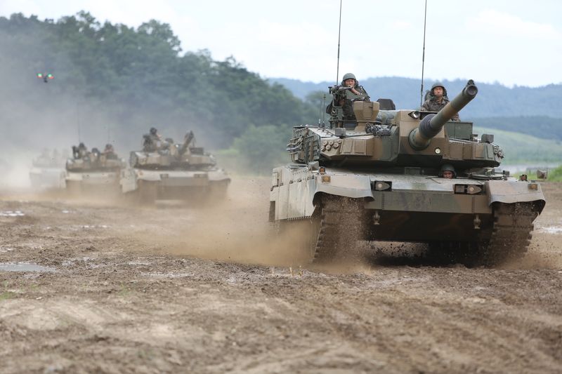 전술기동하는 K2 전차. 뉴시스