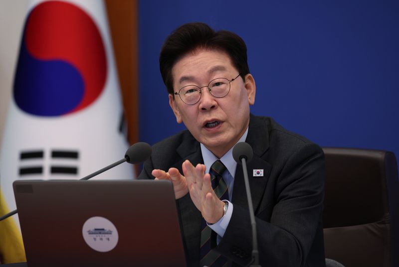 이재명 대통령이 20일 청와대에서 열린 국무회의에서 발언하고 있다. 연합뉴스