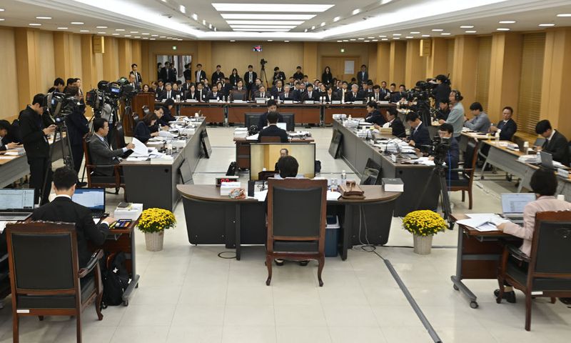 [전남광주=뉴시스] 양시원 기자 = 20일 전남광주 동구 광주고등법원에서 국회 법제사법위원회의 광주고등법원, 대전고등법원 등에 대한 국정감사가 열리고 있다. 2026.10.20. goodwrite97@newsis.com