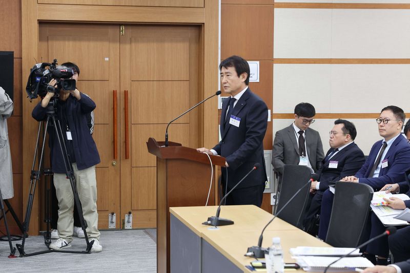 20일 대전 한국과학기술원(KAIST) 본원에서 열린 국회 과학기술정보방송통신위원회 국정감사에서 배충식 KAIST 총장이 발언하는 모습. KAIST 제공