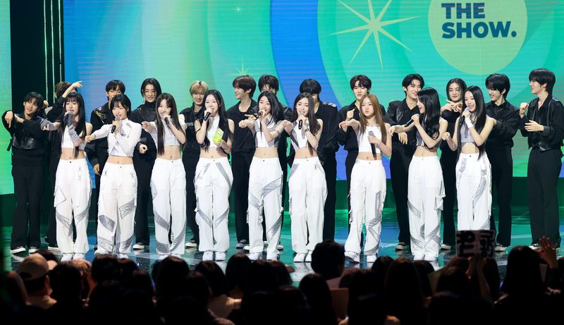 [뉴스1 ★] A2O LITE 아이찡, 보아 닮은꼴 화제…데뷔 일주일 만에 1위