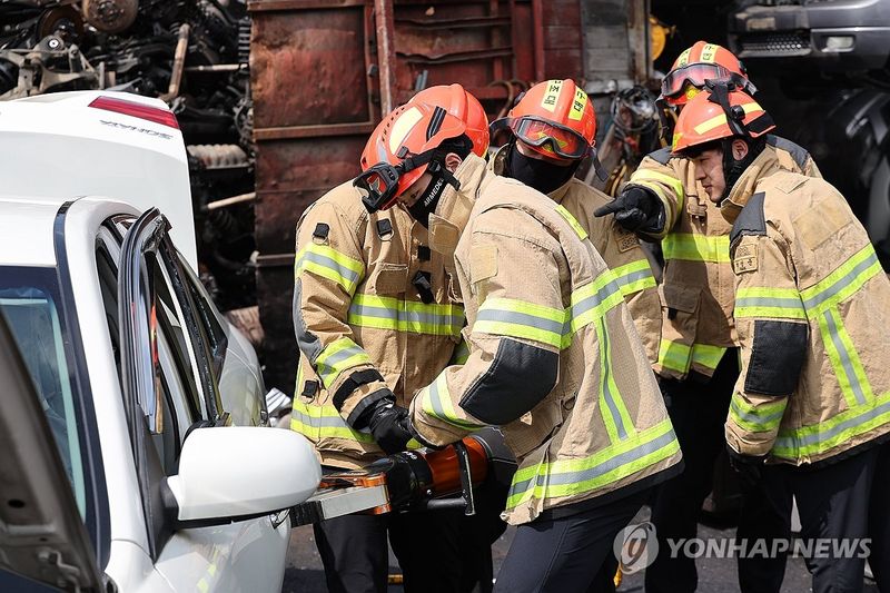 교통사고 구조는 이렇게 (출처=연합뉴스)