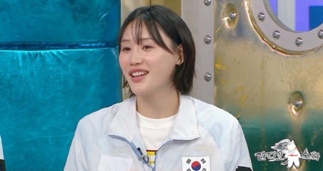 강이슬, 中매체서 '미녀 농구선수'로 주목…김혜수 닮은꼴까지