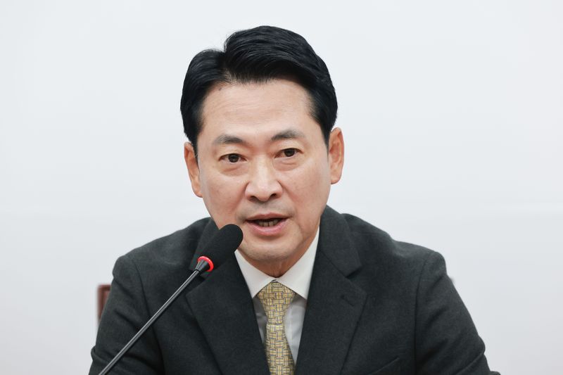 국민의힘 장동혁 대표가 22일 국회에서 열린 최고위원회의에 참석해 발언하고 있다. 연합뉴스