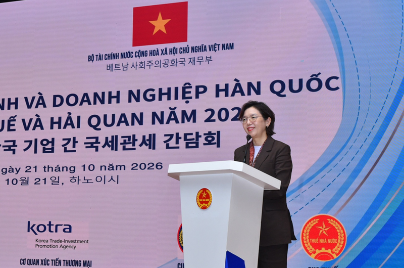 이미연 주베트남 한국대사관 대사가 지난 21일 하노이에서 한국 기업과 베트남 재무부 간 국세관세 간담회에서 발표하고 있다. 베트남 재무부 제공