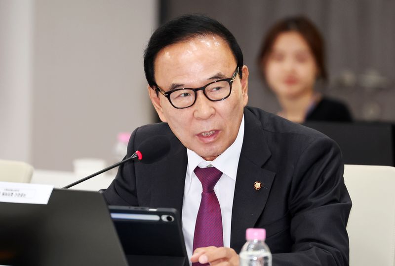 국민의힘 박덕흠 의원이 22일 전남광주통합특별시 광주청사에서 열린 국회 행정안전위원회의 전남광주통합특별시에 대한 국정감사에서 질의하고 있다. 연합뉴스 제공