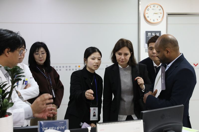 의사 부족한 아프리카에 한국형 AI 검진이 손 내민다