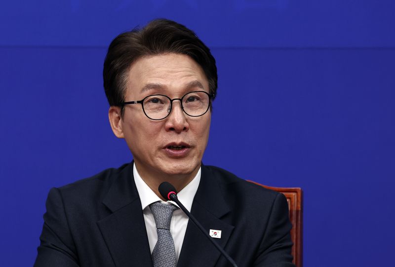 김민석 더불어민주당 대표가 23일 여의도 국회에서 열린 K-방위산업지원특별위원회 출범식에서 발언하고 있다. 뉴시스