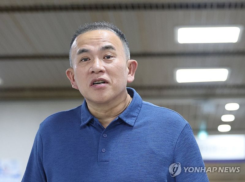 증인출석하는 명태균 (출처=연합뉴스)