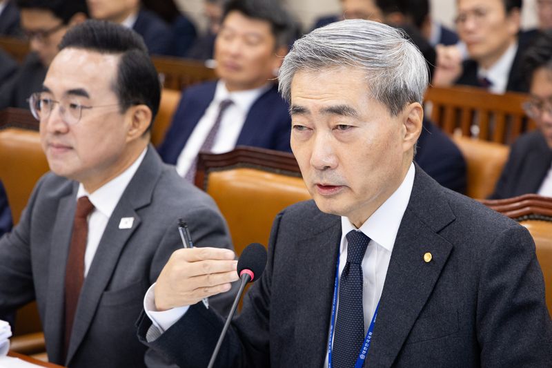 신현송 한국은행 총재가 23일 서울 여의도 국회에서 열린 재정경제기획위원회의 기획예산처, 한국은행 등에 대한 국정감사 종합감사에 출석해 의원 질의에 답하고 있다. 2026.10.23 ⓒ 뉴스1 유승관 기자