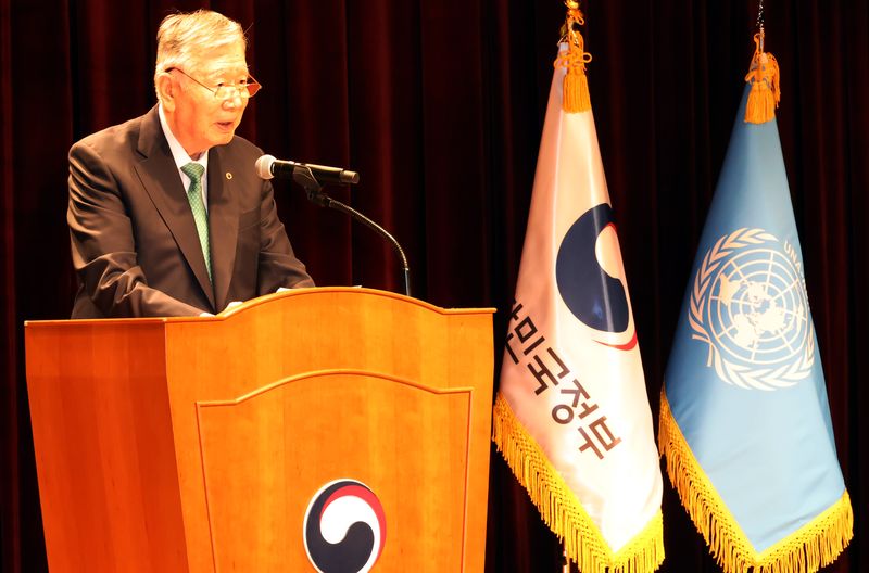 지난 23일 서울 종로구 외교부에서 열린 제81회 유엔의 날 기념식에서 이중근 유엔한국협회장이 개회사를 하고 있다. 뉴시스
