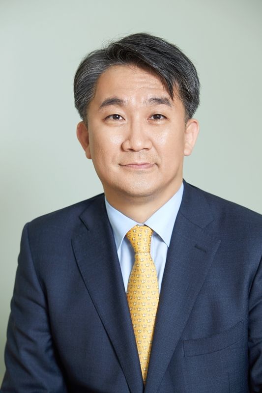 한용길 신임 대표. TBS 제공