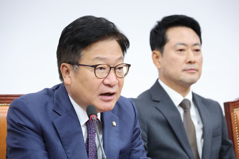 정점식 국민의힘 원내대표가 26일 서울 여의도 국회에서 열린 최고위원회의에서 발언하고 있다. 뉴스1